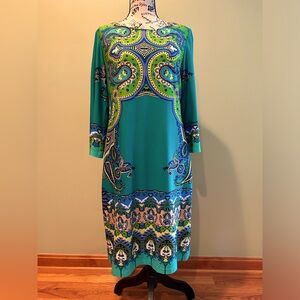 Ronni Nicole size 10 green paisley print pullover dress